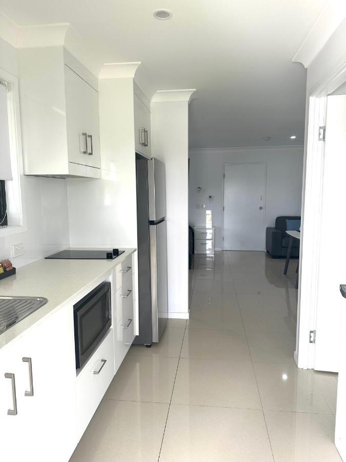 רוקהמפטון Casa Nostra Motel מראה חיצוני תמונה