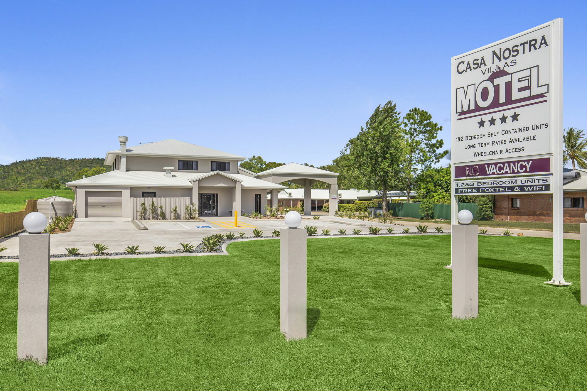 רוקהמפטון Casa Nostra Motel מראה חיצוני תמונה