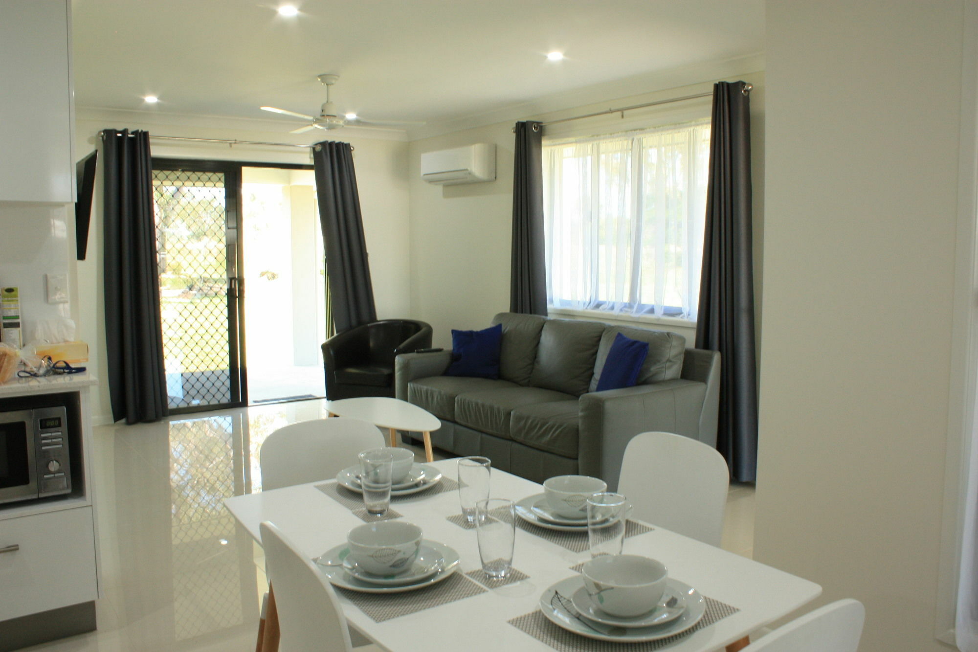 רוקהמפטון Casa Nostra Motel מראה חיצוני תמונה